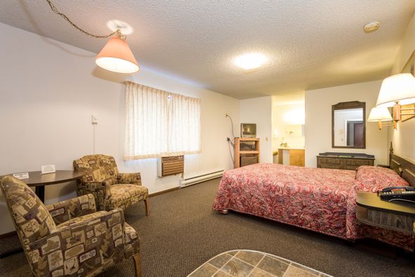 18 Main St SE, Ronan, MT 59864